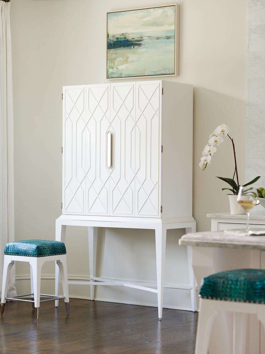 BILLIE BAR CABINET