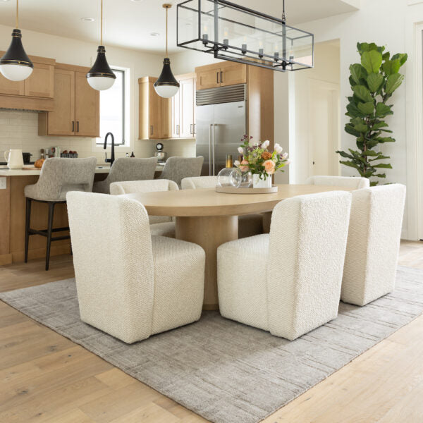 AMELIA CHAIR