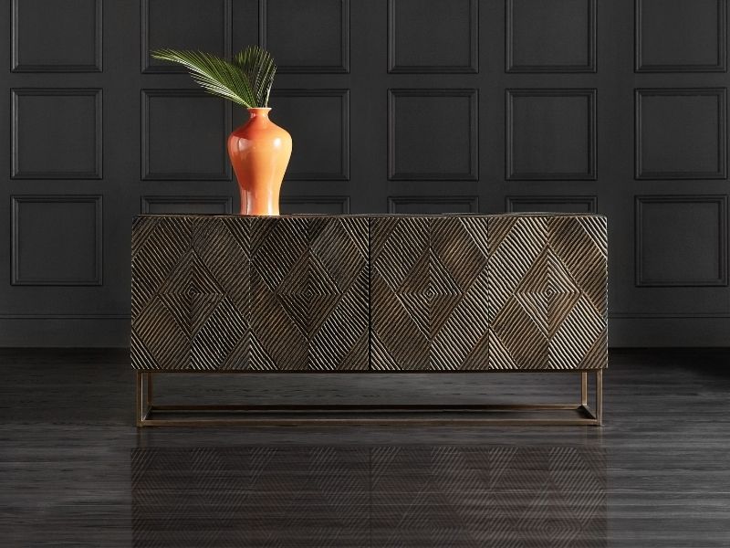 ELENA CREDENZA