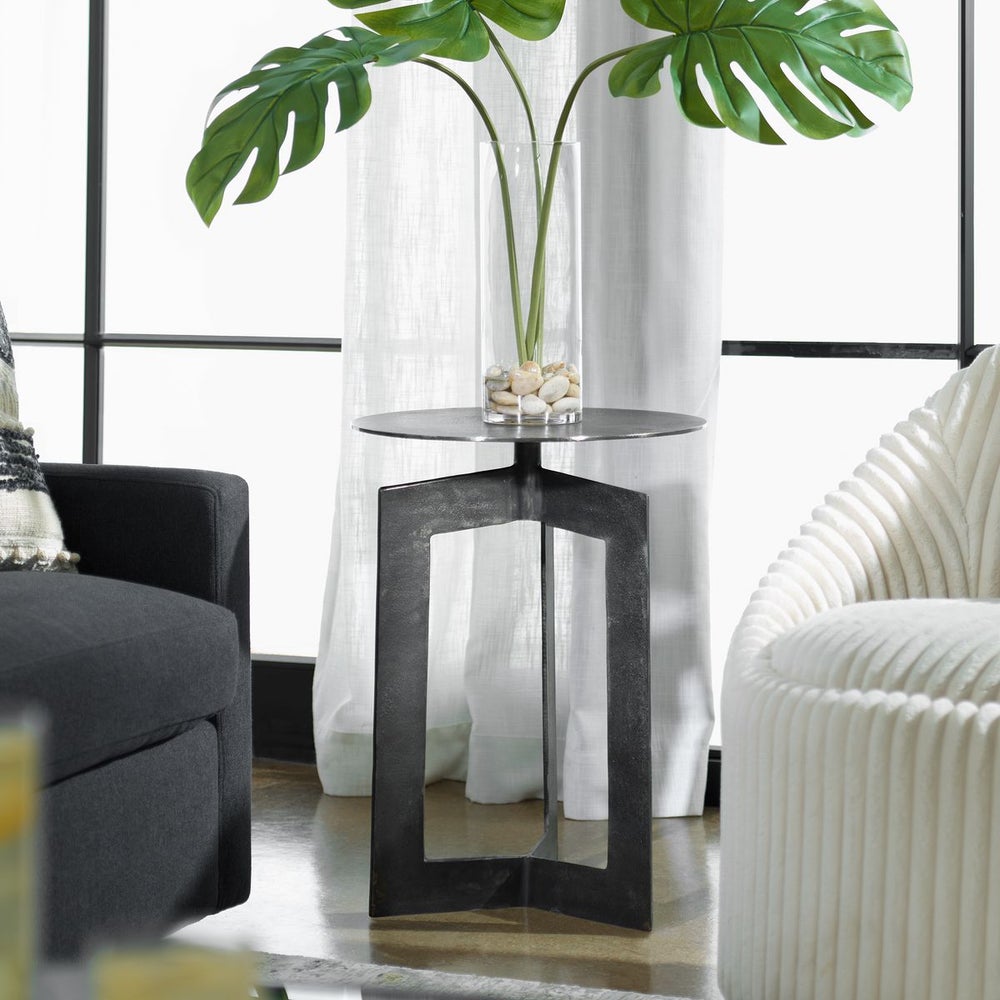 JIZAN ACCENT TABLE