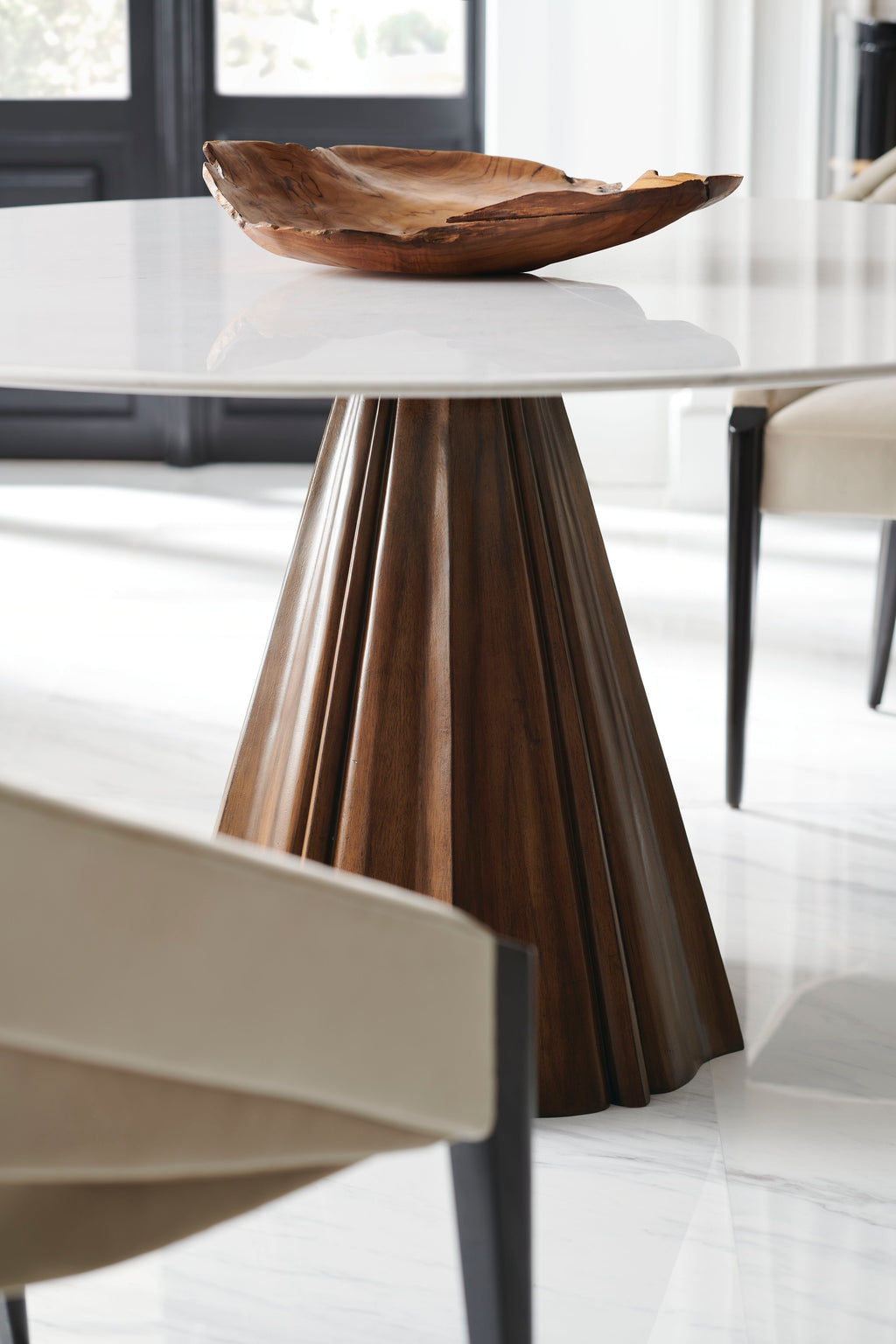 BECKER TABLE