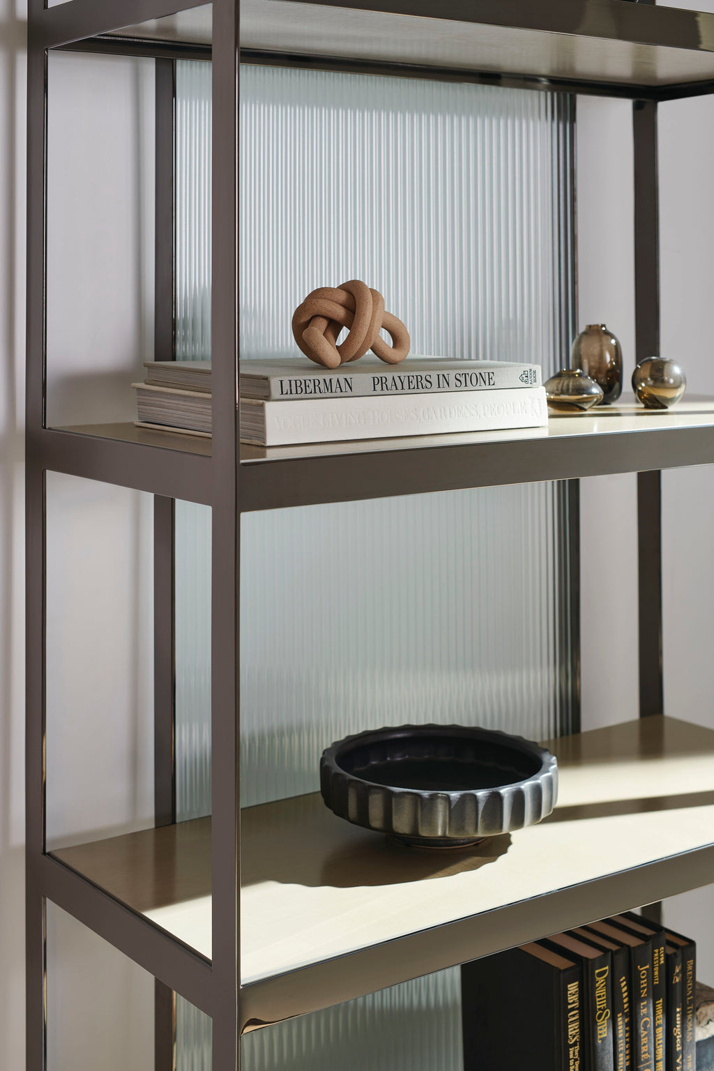 BELLOW DISPLAY SHELF