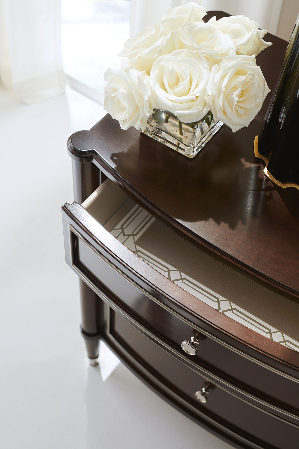 HERITAGE NIGHTSTAND