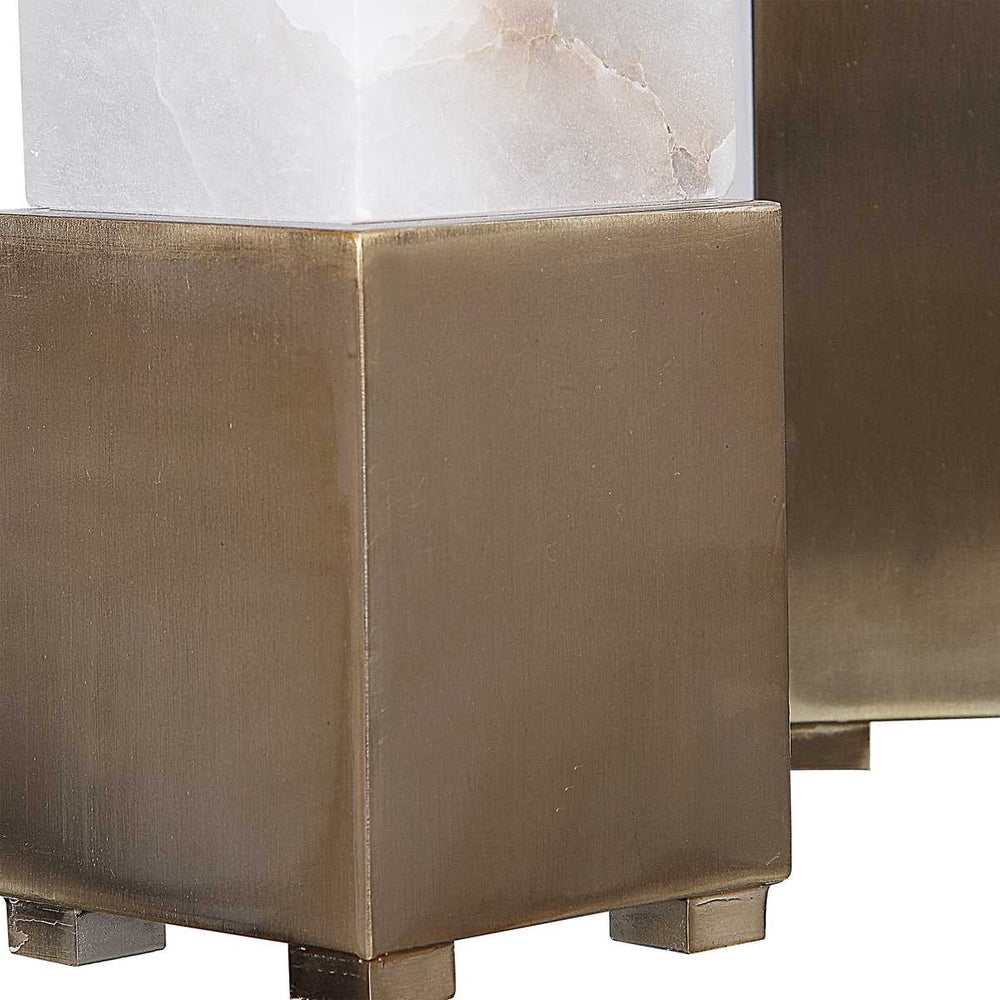 ZEINA CANDLEHOLDER