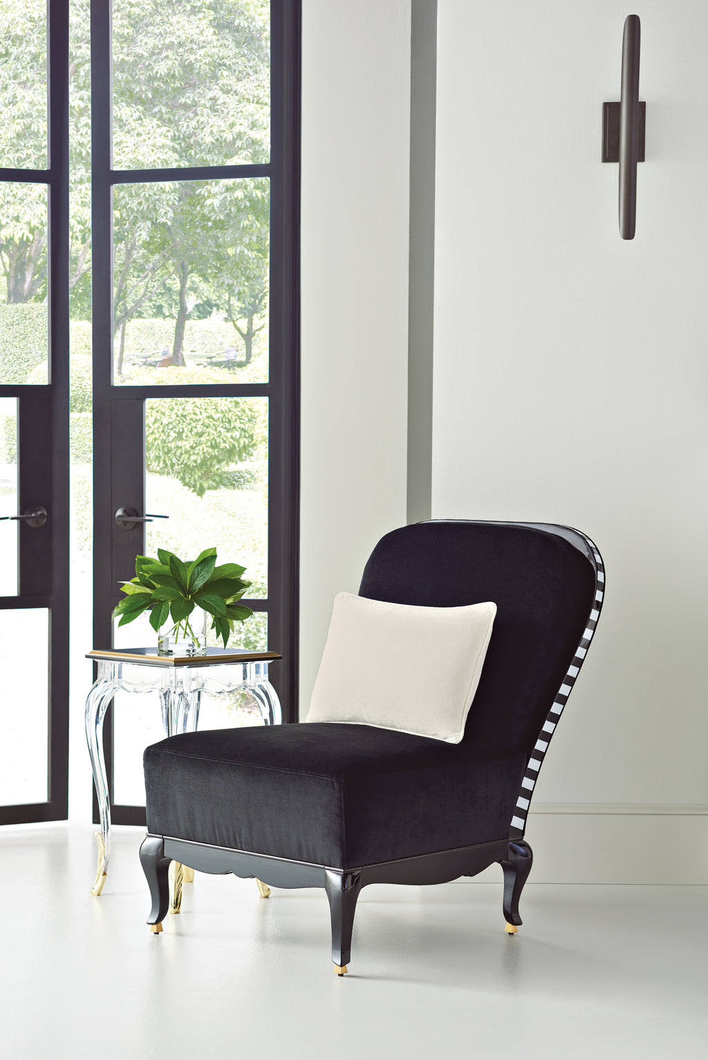 ALINE SIDE TABLE