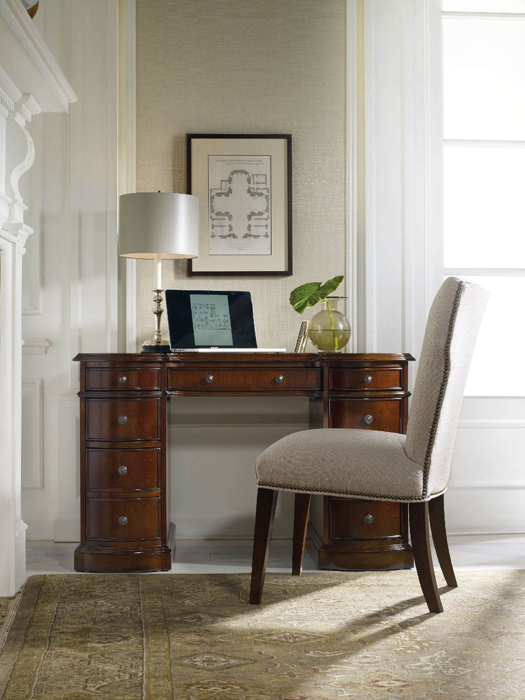 How to Choose a Luxury Executive Desk for Your Montreal Home Office