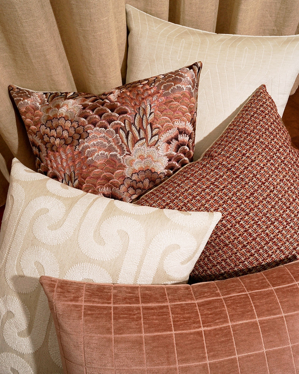 ABIDJAN PILLOW
