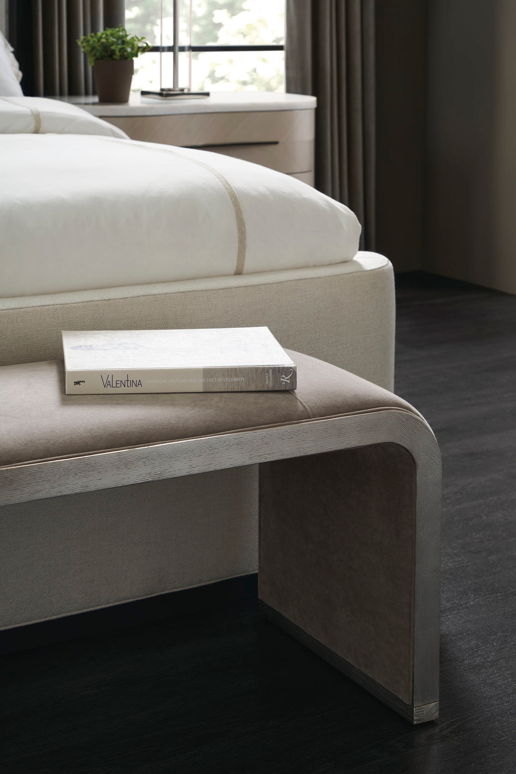 CAROLINA NIGHTSTAND