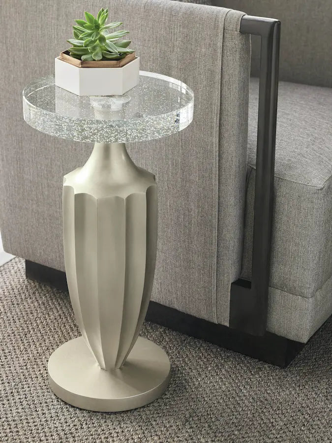 ADAGIO ENDTABLE