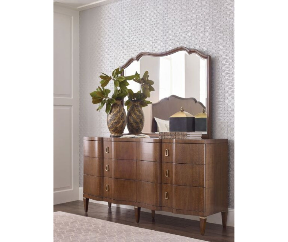 CASSANDRA DRESSER