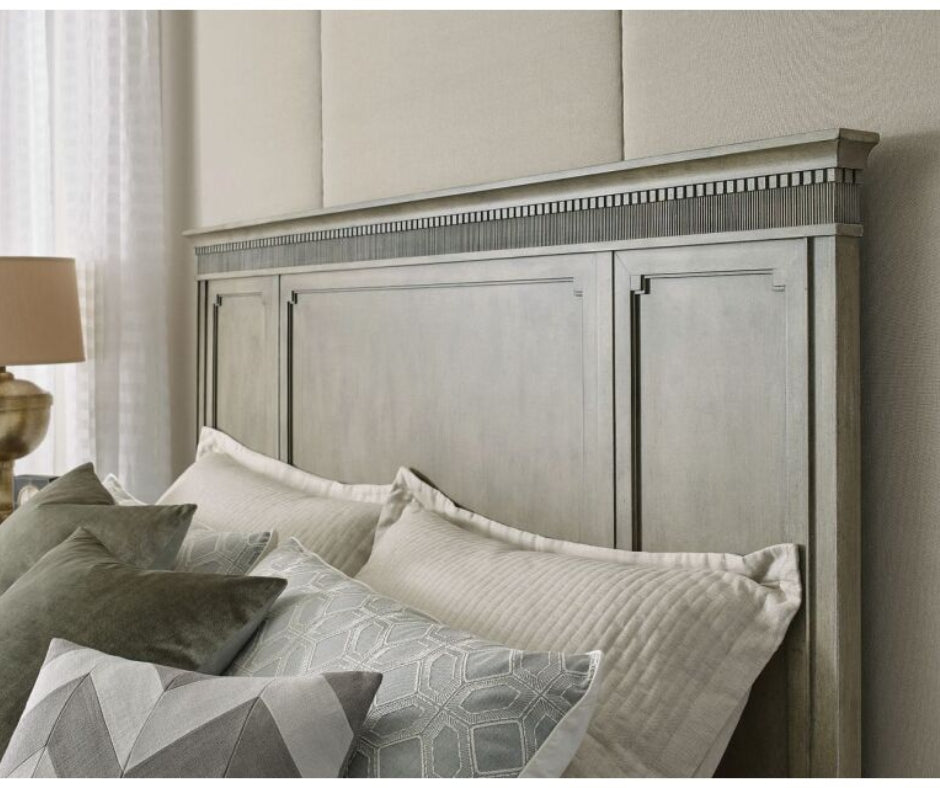 MONTERO PANEL KING BED