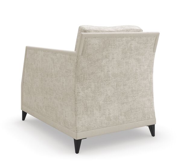 MERIDA CHAIR